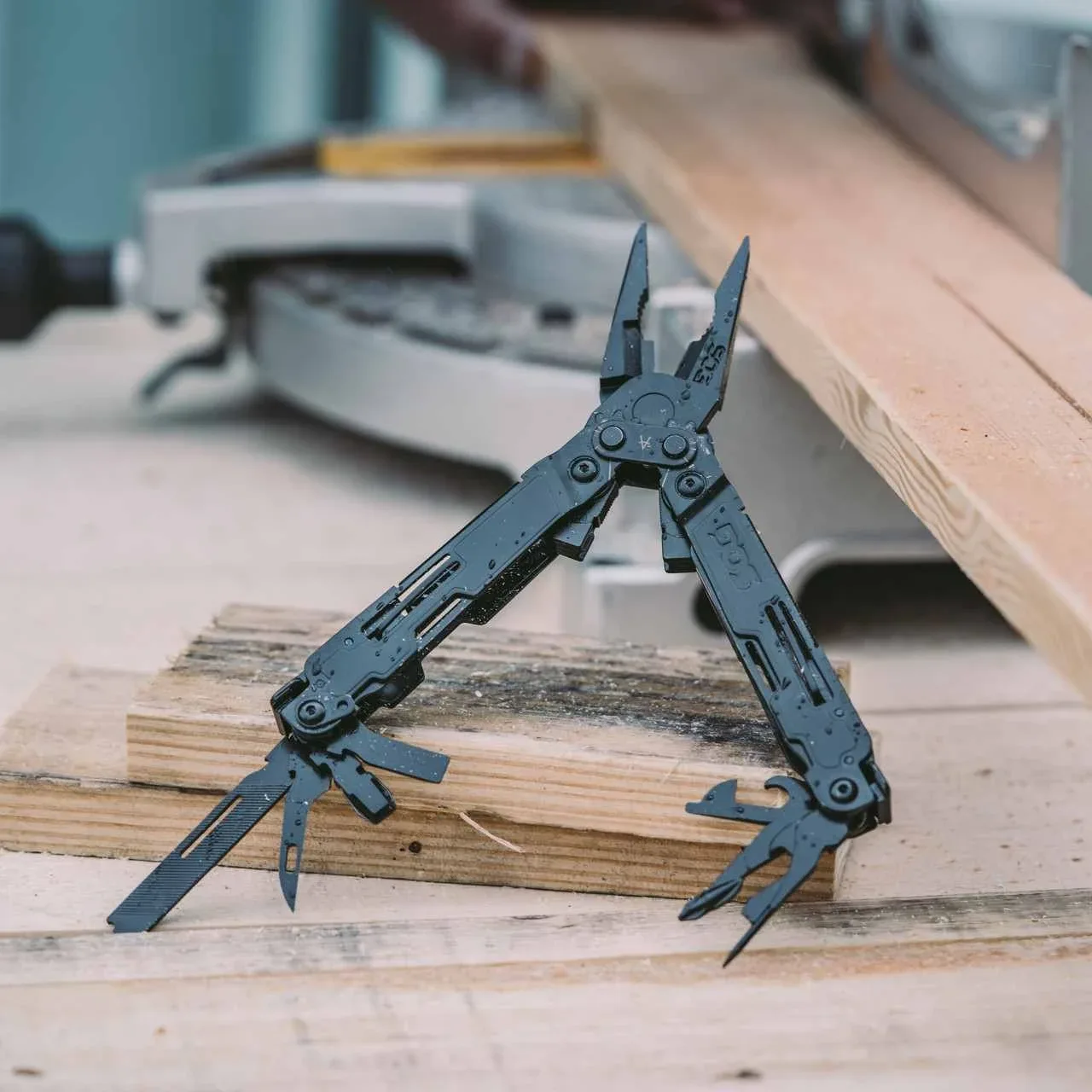SOG PowerAccess - Black
