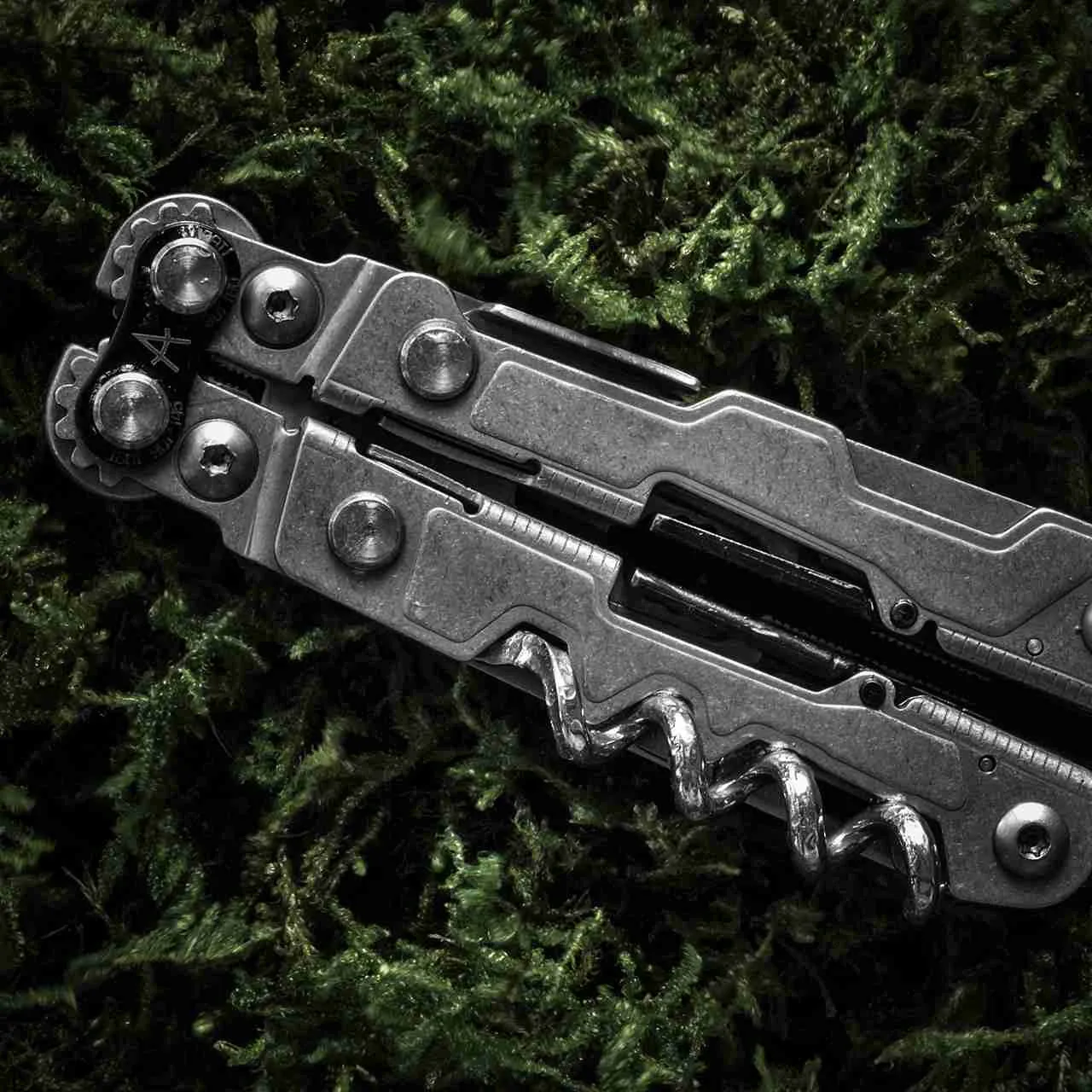 SOG PowerLitre multi-tool, stonewash finish, open